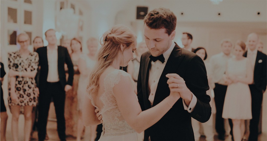 Hochzeit Schloss Gartrop Hochzeitsfotograf Hochzeitsfotos Stefan Gatzke